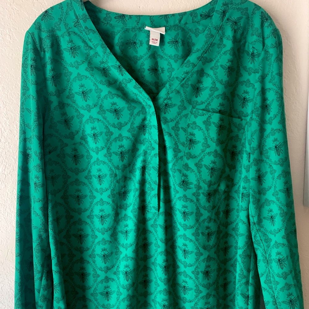 Green Queen Bee Printed Blouse